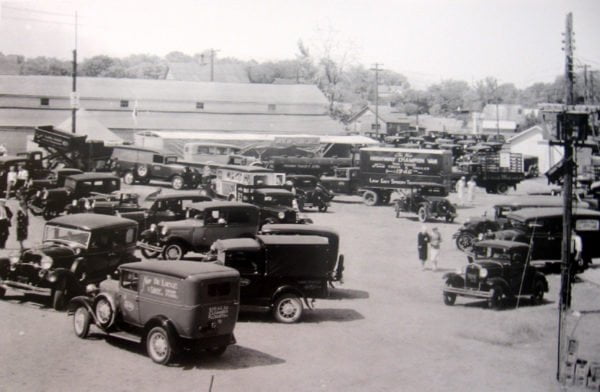 Dealer Display Of All Ford 1930 Models