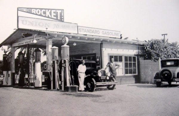 Old Union 76 Gas Station