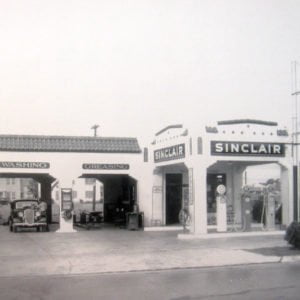 Sinclair Gas Ford Repair Print