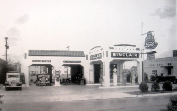 Sinclair Gas Ford Repair Print