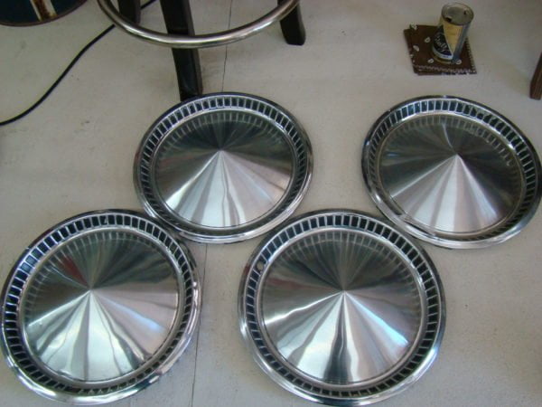 Full Disc Hubcap Plymouth Style Set