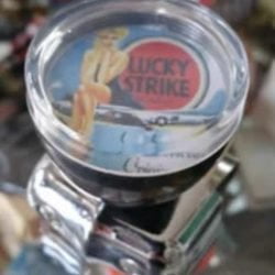 Steering Wheel Spinner Knob, 'Lucky Strike Pin-Up'