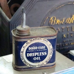 Door-Ease Dripless A Better Oil Tin