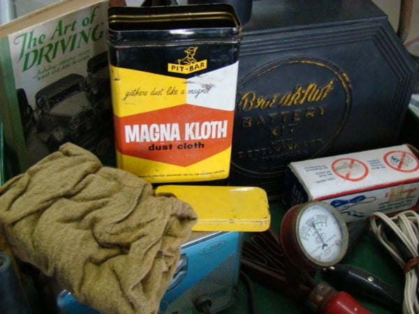 Magna Kloth Auto Dust Cloth Open