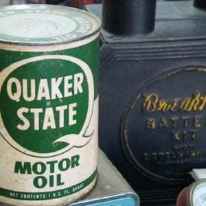 Quaker State Motor Oil Cardboard Can