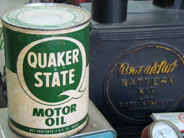 Quaker State Motor Oil Cardboard Can