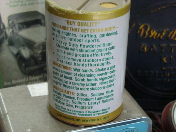 Quaker State AVON Heavy Duty Powdered Hand Cleaner Back