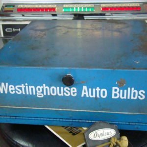 Westinghouse Auto Bulbs Display Holding Metal Case