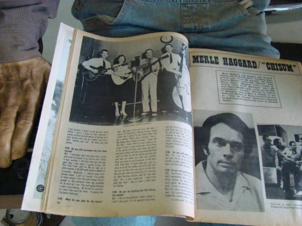 Country Song Roundup Magazine, December 1970 Open