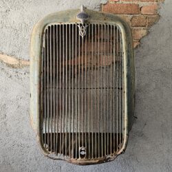 1932 Grille Shell Original Commercial