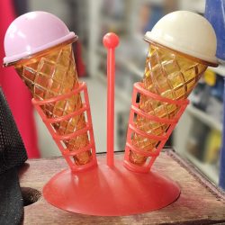 Ice Cream Cone Salt Pepper Shaker Set 