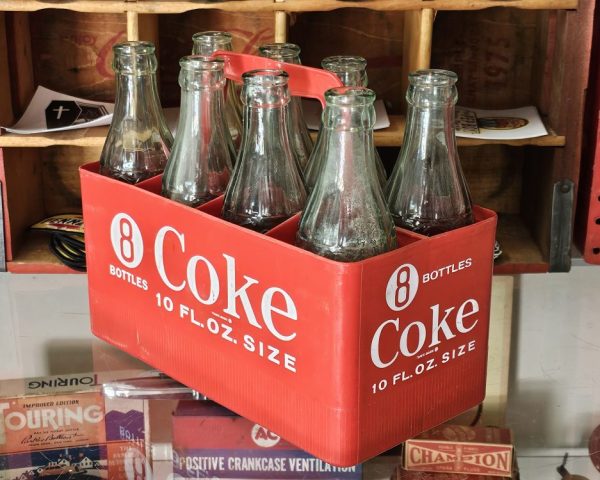 Coca-Cola Plastic 8-Pack Holder Back