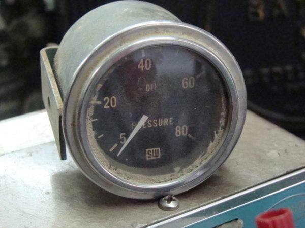 Stewart Warner Vintage Oil Pressure Gauge, 5-80 PSI