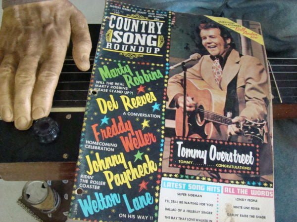 Country Song Roundup Magazine July 1972