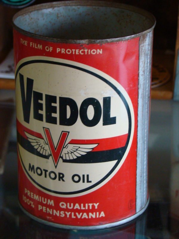 Veedol Motor Oil Can, The Film Of Protection Back