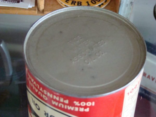 Veedol Motor Oil Can, The Film Of Protection Bottom