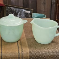 Fire-King Jadeite Cream Sugar Set