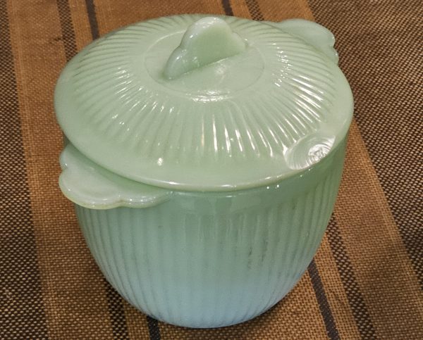 Fire-King Jadeite Cream Sugar Set Lid Chip