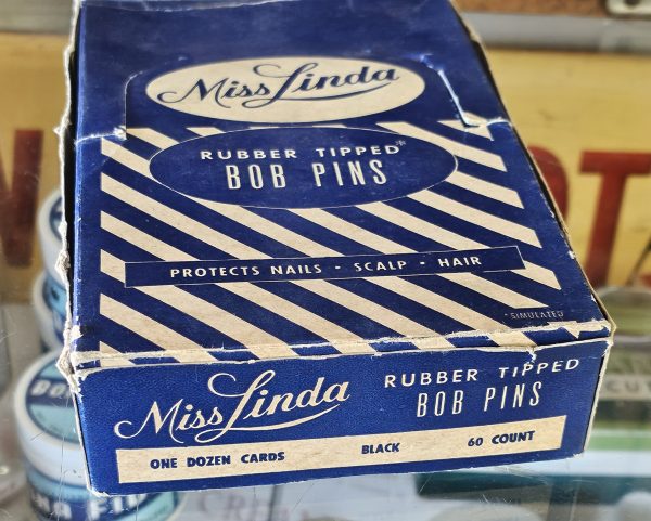 Miss Linda Rubber Tipped Bob Pins Display Bottom