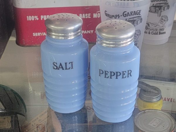 Blue Glass Salt Pepper Shaker Set