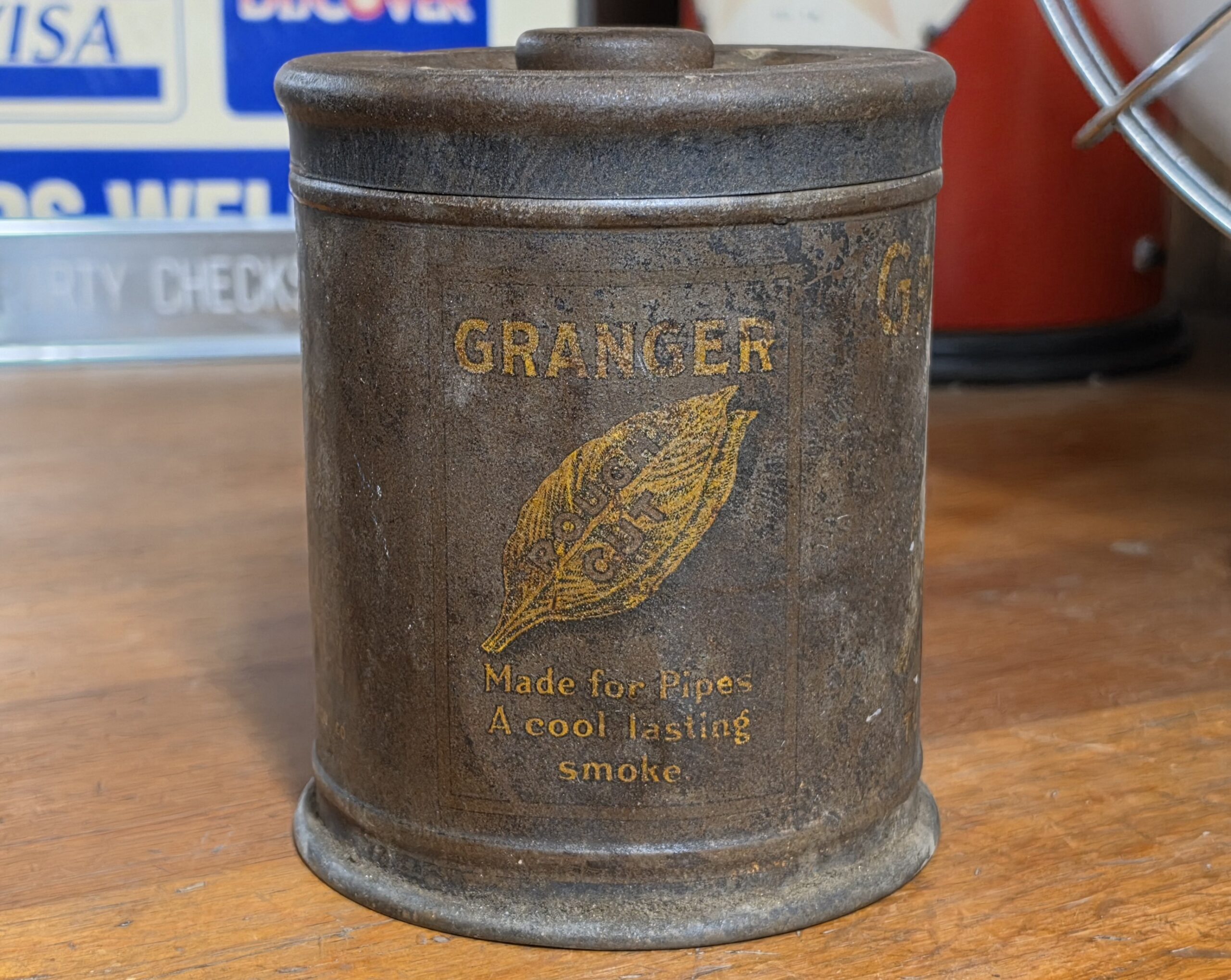 Granger Pipe Tobacco Tin Left