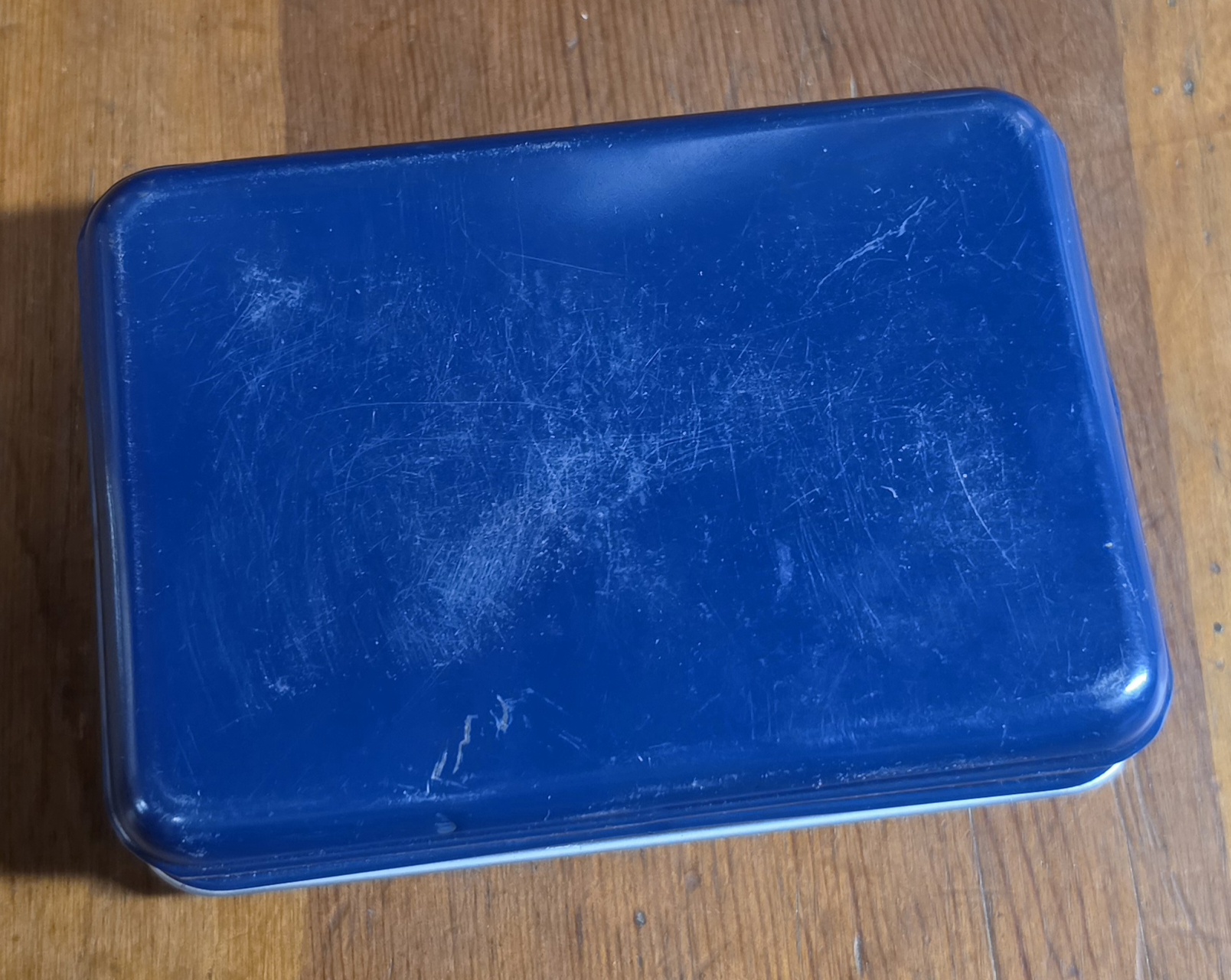 Johnson Johnson First Aid Travelkit Bottom