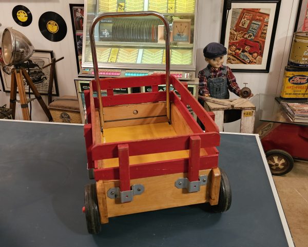 Radio Flyer Young Tyke Wood Wagon Back