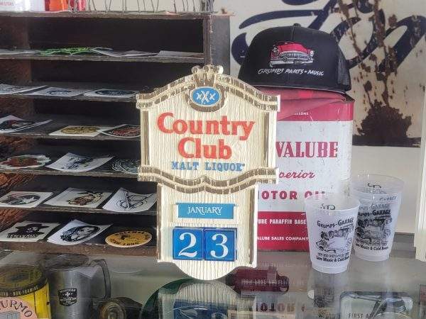 Country Club Malt Liquor Pearl Beer Calendar Front