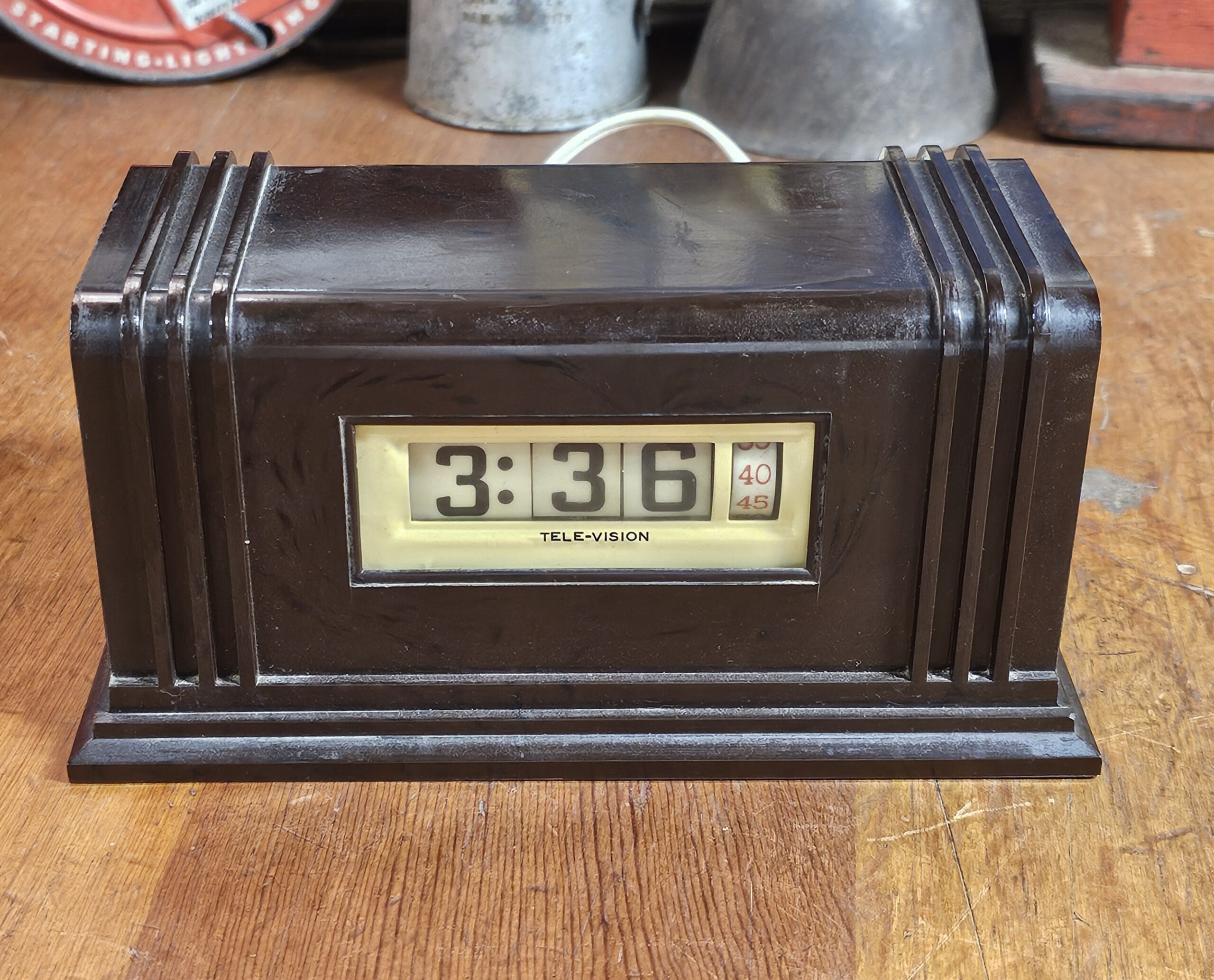 Tele-Vision Bakelite Flip Clock 1940s