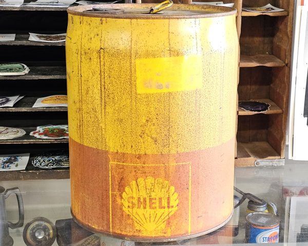 Shell Oil Can 1960s