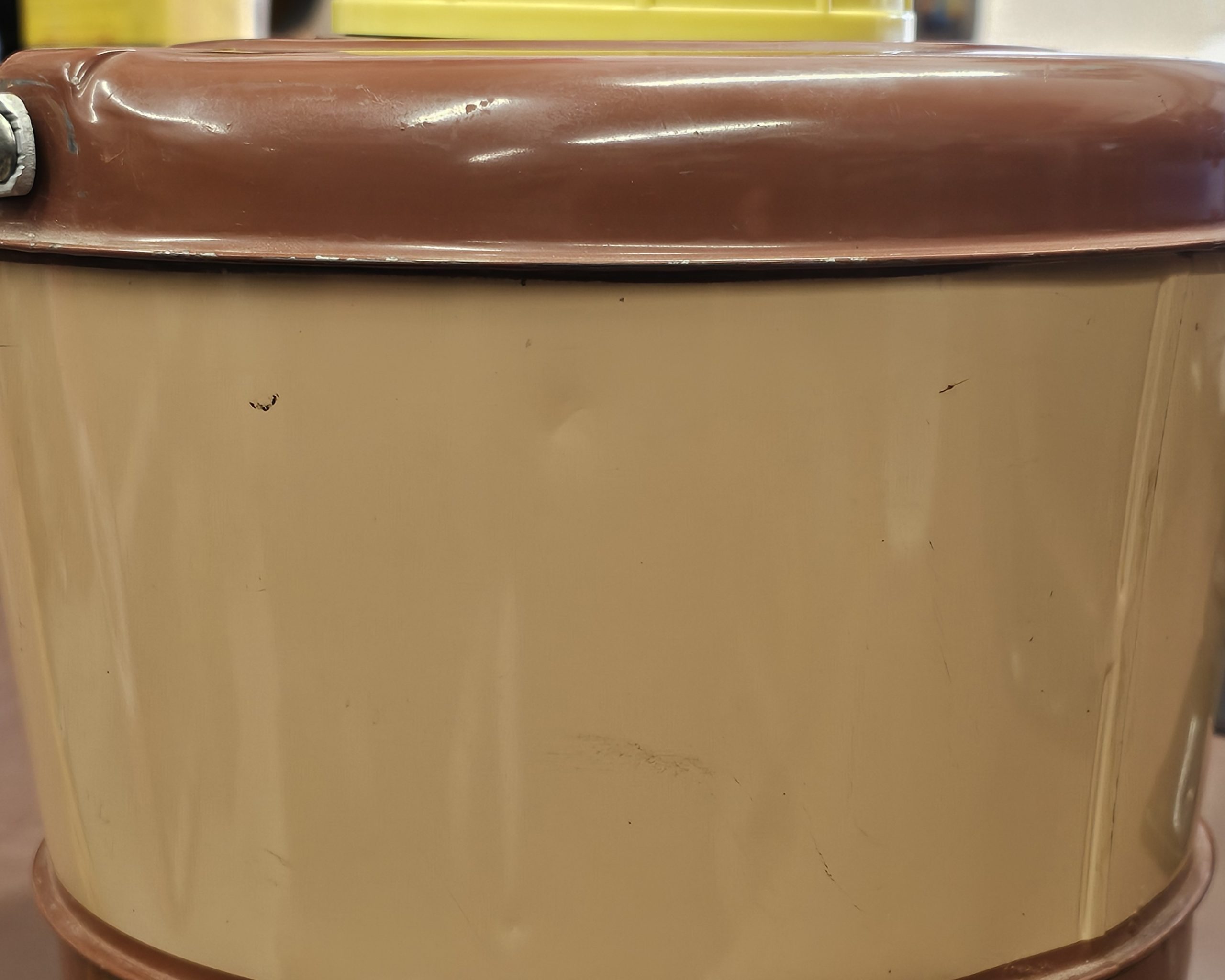 Sportsmaster By Columbian Cooler Back Ding