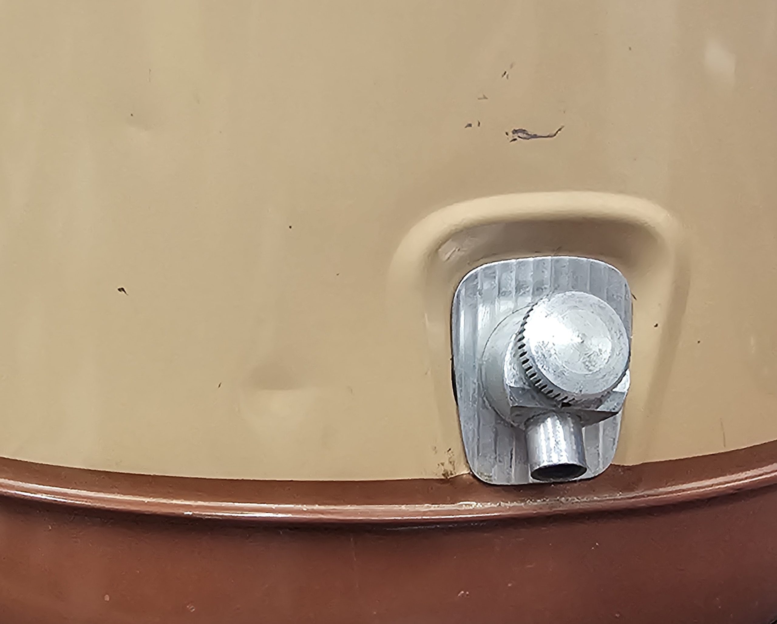 Sportsmaster By Columbian Cooler Spout & Front Ding