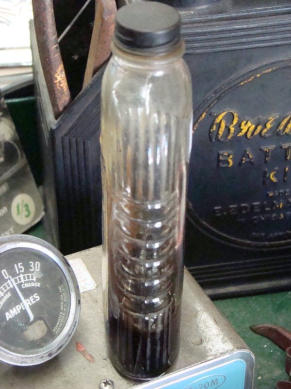 Radiant Machine Oil Jar Side