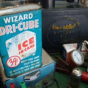 Wizard Dri-Cube Ice In Cans