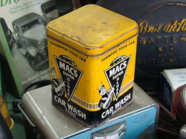 Mac's Super Gloss Car Wash Tin Side