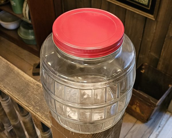 Kitchen Countertop Jar Red Lid Lid