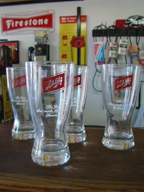 Schlitz The Beer That Made... Vintage Pilsner Glass Set Of 4