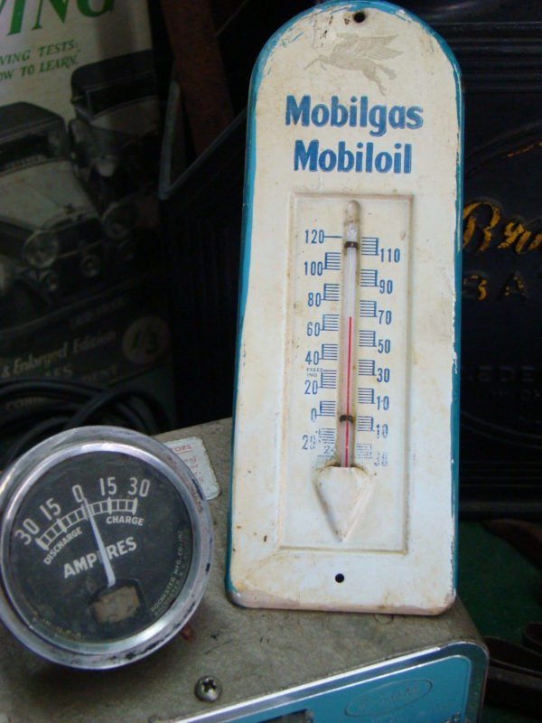 Mobilgas Mobiloil Pegasus Thermometer