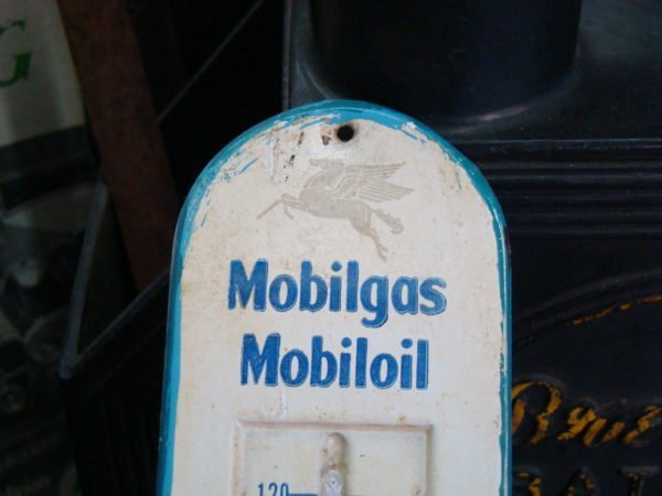 Mobilgas/Mobiloil Pegasus Thermometer Top