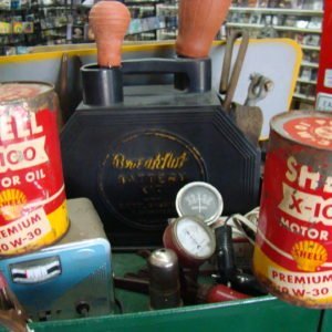 Shell X-100 Motor Oil Metal Quart Can FULL