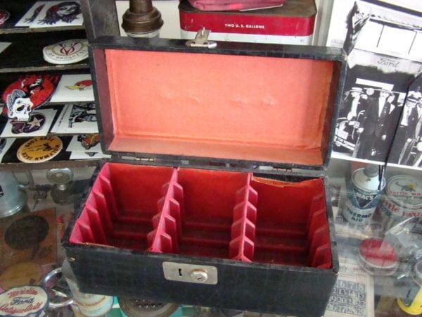 8-Track Tape Holder Open