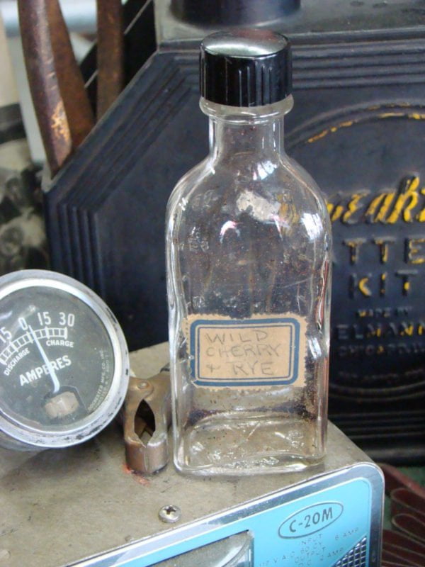 1940s Vintage Bottle Measurer 