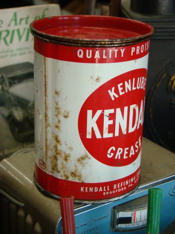 Kendall Kenlube Wheel Bearing Grease Side