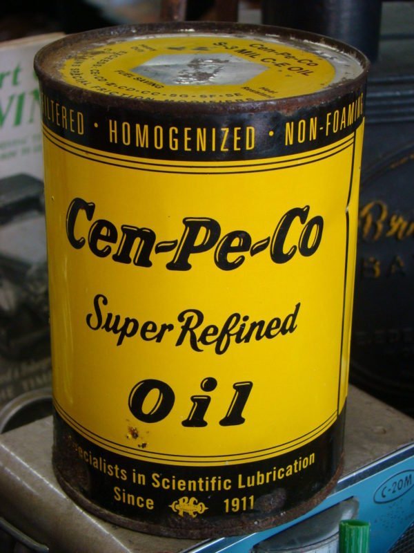 Central Petroleum Company Super-Refined Motor Oil Can, Quart