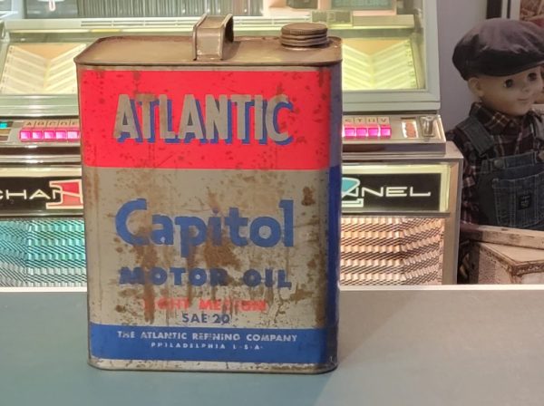 Atlantic Capitol Motor Oil Can Back