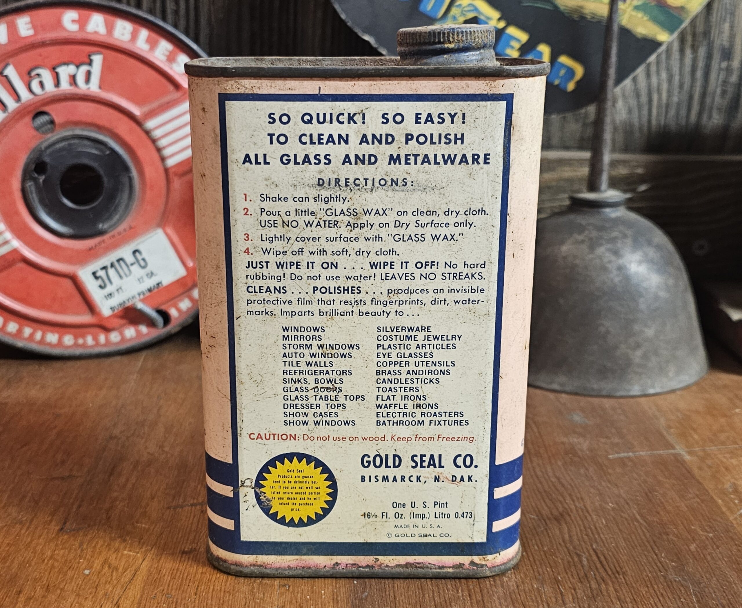 Gold Seal Glass Wax Can Back