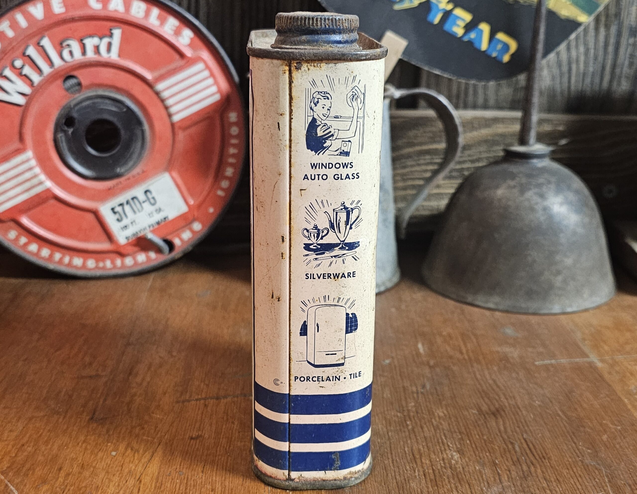 Gold Seal Glass Wax Can Left