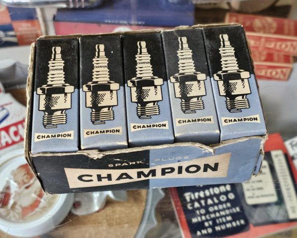 Champion J-3 Spark Plugs, Set Of 10