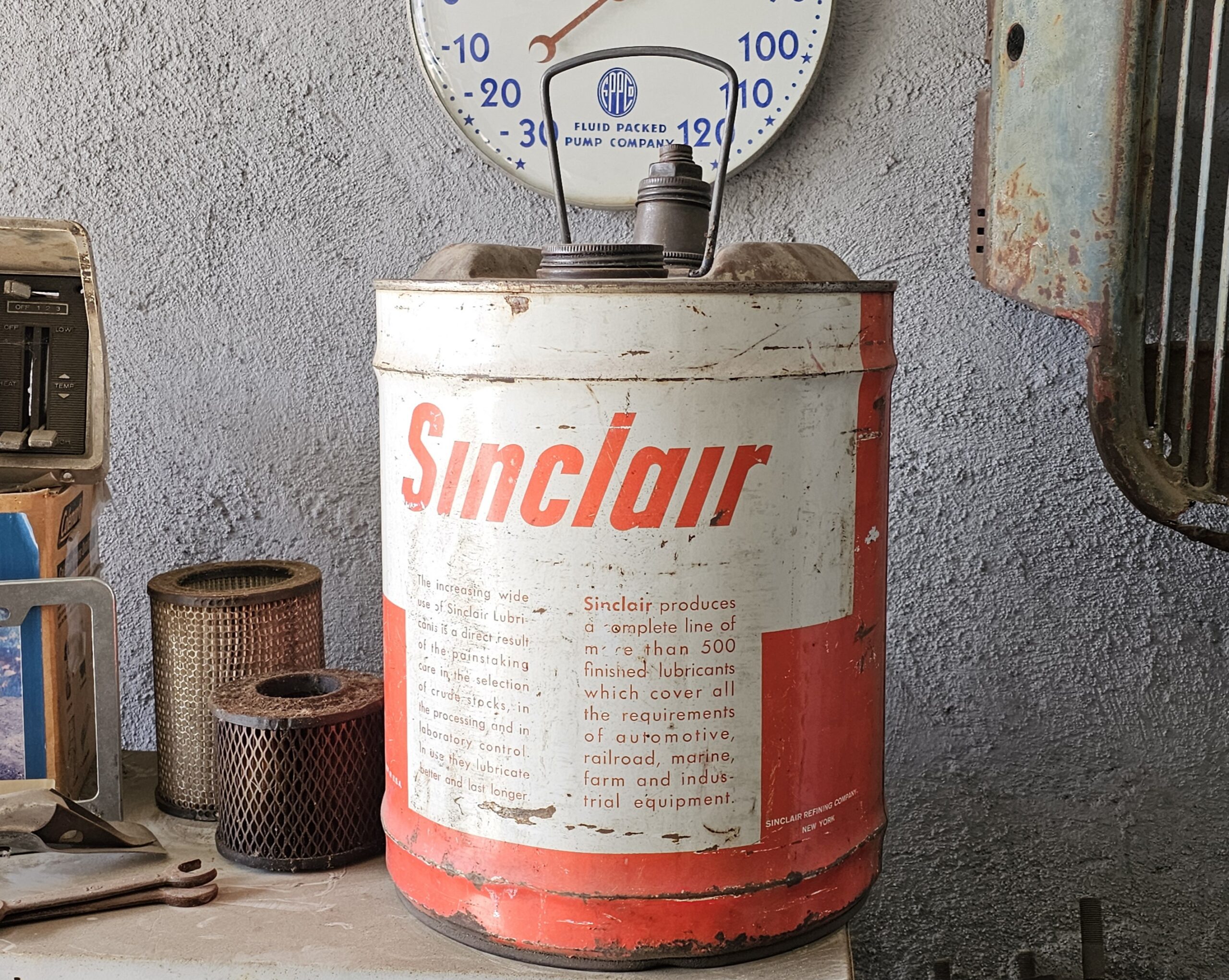 Sinclair Opaline Motor Oil Can Back