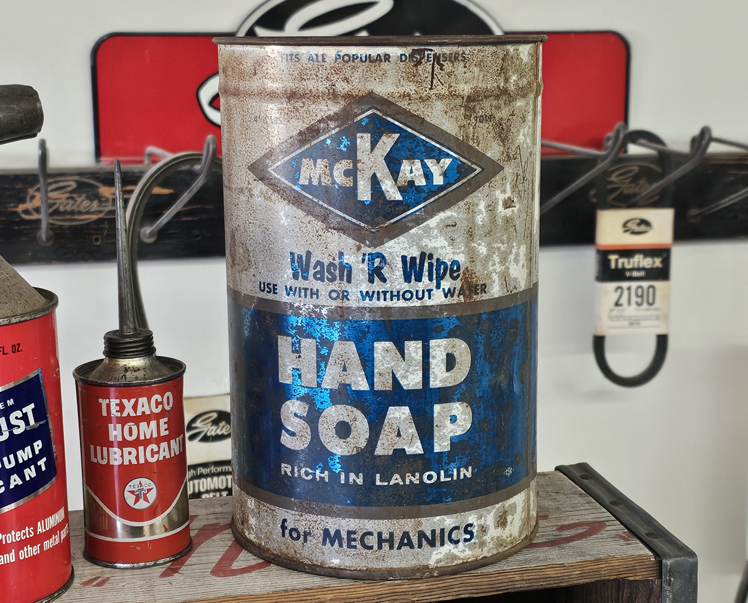 McKay Hand Soap For Mechanics Can